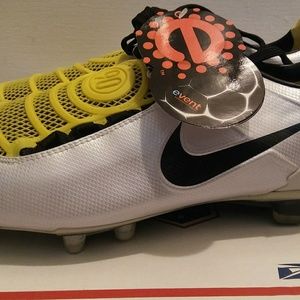 Nike Totalninety Football Cleats Size 13